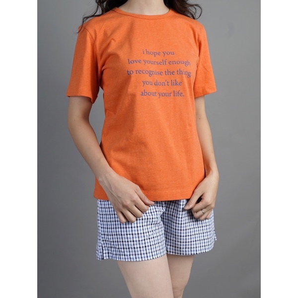 Quần short kẻ nữ