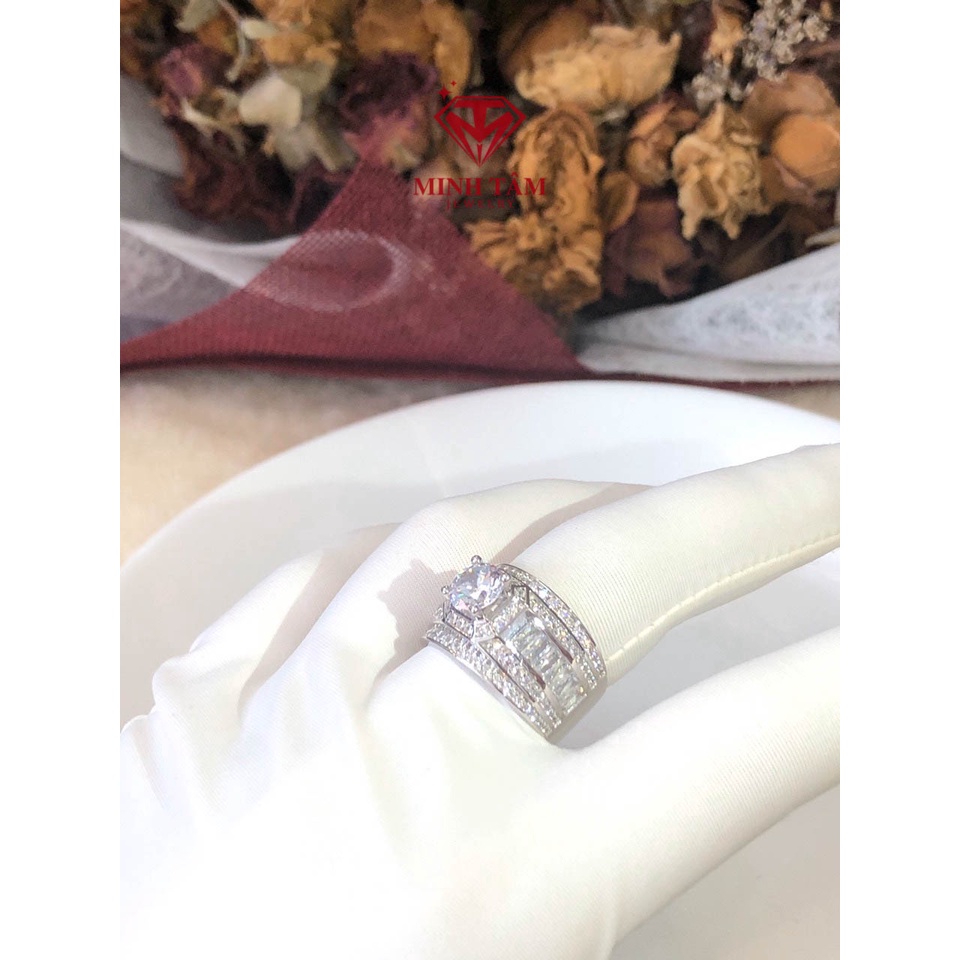 Nhẫn bạc nam xi bạch kim cao cấp viền đá xung quanh ổ đá chủ 6 ly-Minh Tâm Jewelry