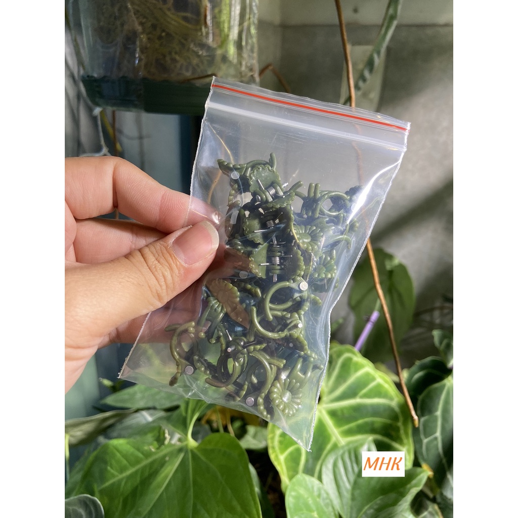 Kẹp nhựa cố định cây , hoa  Size Trung , Túi 20 cái !