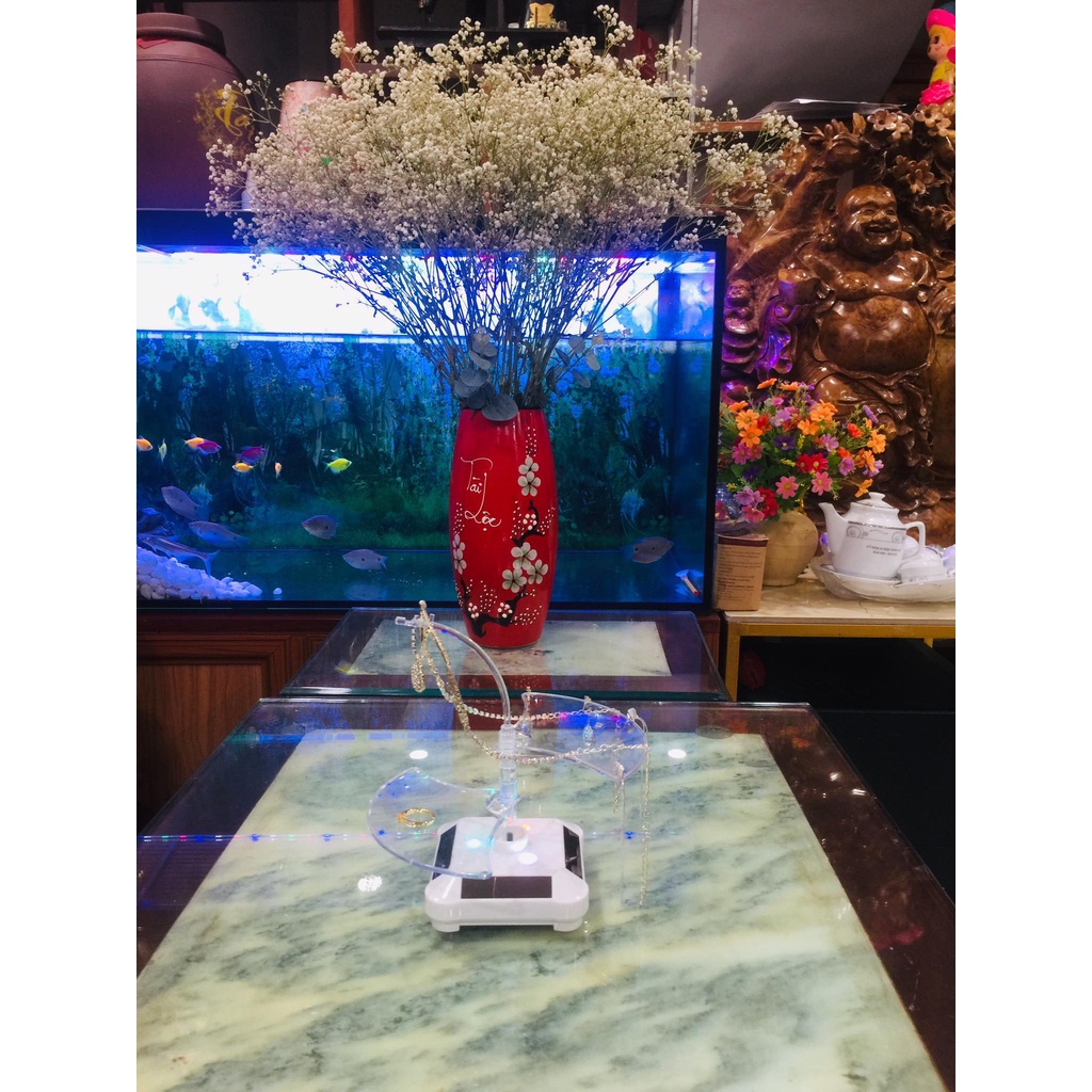 Đế xoay trưng bày sản phẩm : Kính mắt, đồng hồ, trang sức, đồ phong thủy ... Xoay 360 độ có đèn Led