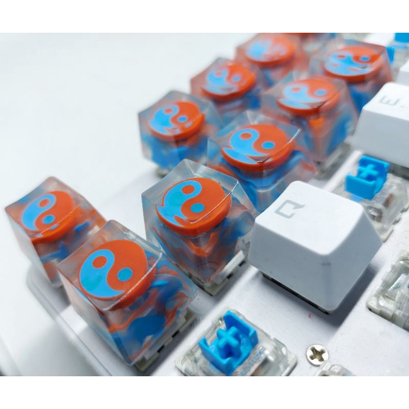 Keycap ying yang thủy hỏa hòa hợp trang trí bàn phím cơ gaming