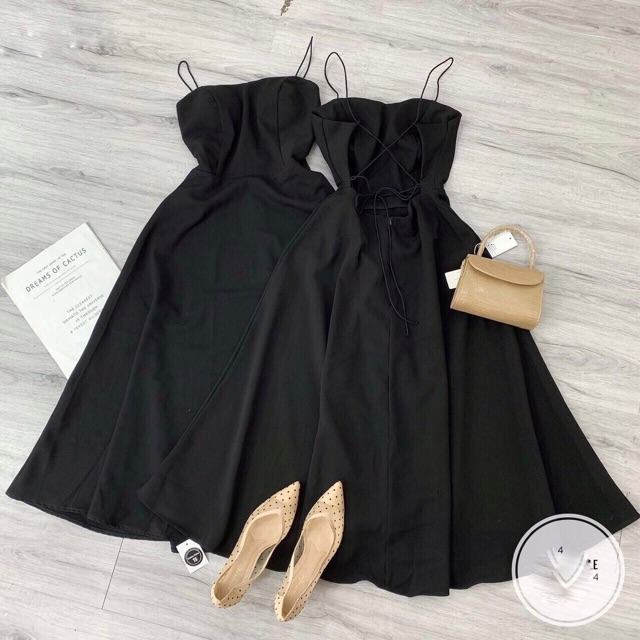 ĐẦM ĐEN MIDI ĐAN LƯNG