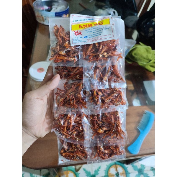 1 vỉ 10 gói Cá cơm tẩm gia vị Anh Tú 100g