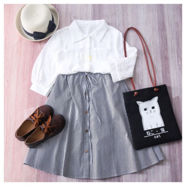 Chân váy dài kẻ sọc xoè | BigBuy360 - bigbuy360.vn