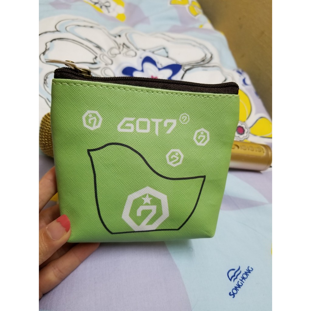 Ví, bóp cầm Tay GOT7, WANNAONE, BLACKPINK