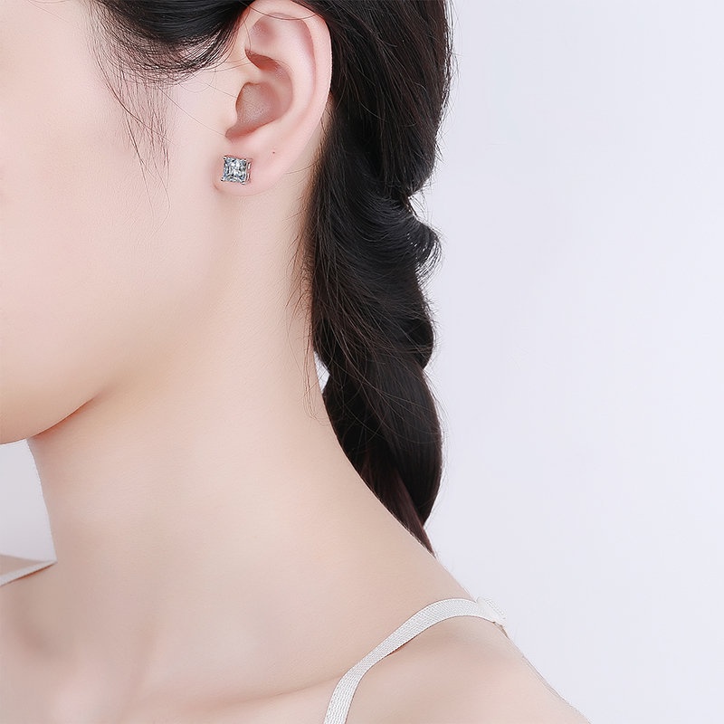 Bông Tai Bạc s925 Dáng Vuông Đính Kim Cương Trắng Thanh Lịch Đơn Giản