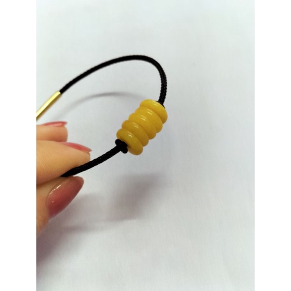 Vòng tay đồng điếu ngũ phúc màu vàng cho mệnh thổ kim may mắn