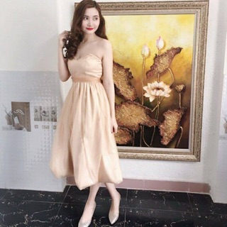 Đầm cúp ngực trái bí