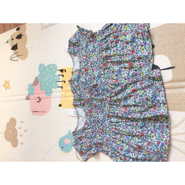 Áo baby gap