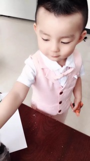 Bộ vest hè cho bé
