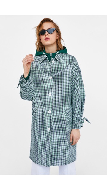 Áo khoác kẻ zara