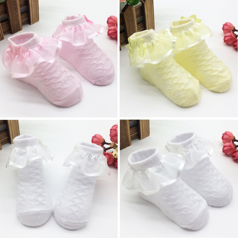 Vớ cotton viền ren cho bé gái từ 0-6 tháng tuổi