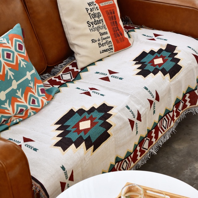 Thảm phủ sofa phong cách Bắc Âu