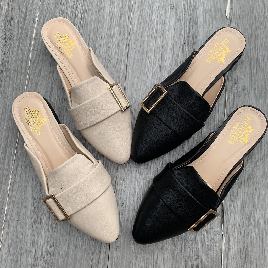 Giày sục sang chảnh nữ có gắn móc vuông | BigBuy360 - bigbuy360.vn