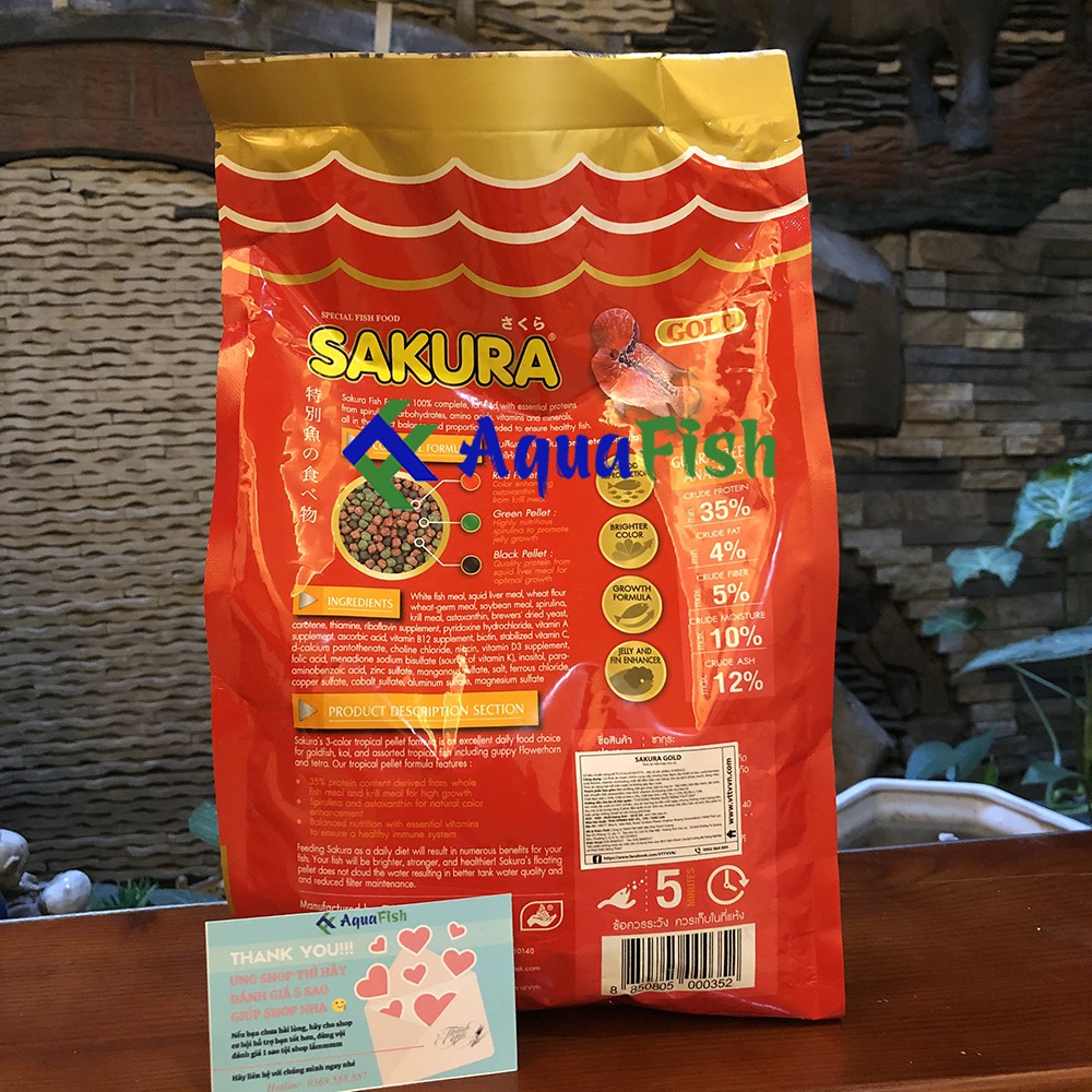 Thức Ăn Cho Cá Koi, Cá Vàng Sakura 35% Túi 1kg (Giúp cá nhanh lớn, tăng đề kháng, màu sắc cho cá)