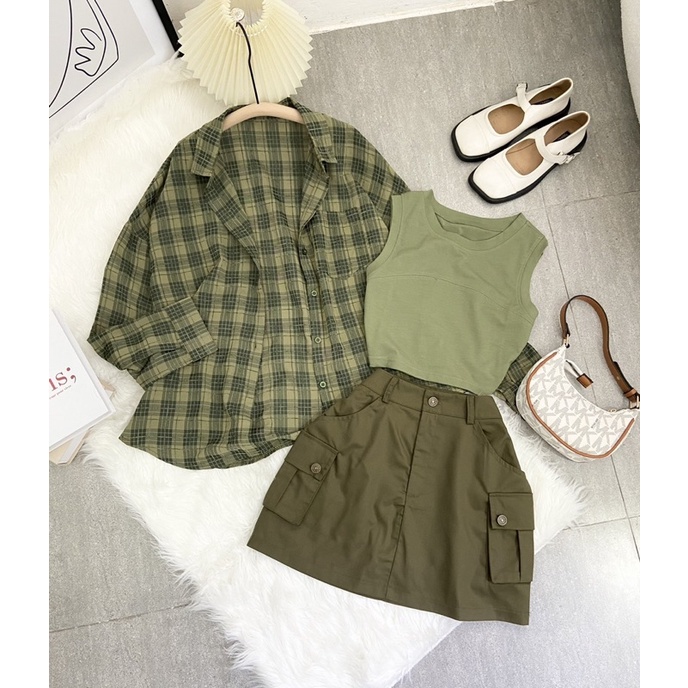 Set 3 món tone xanh rêu: khoác sơ mi caro + croptop ba lỗ + chân váy túi