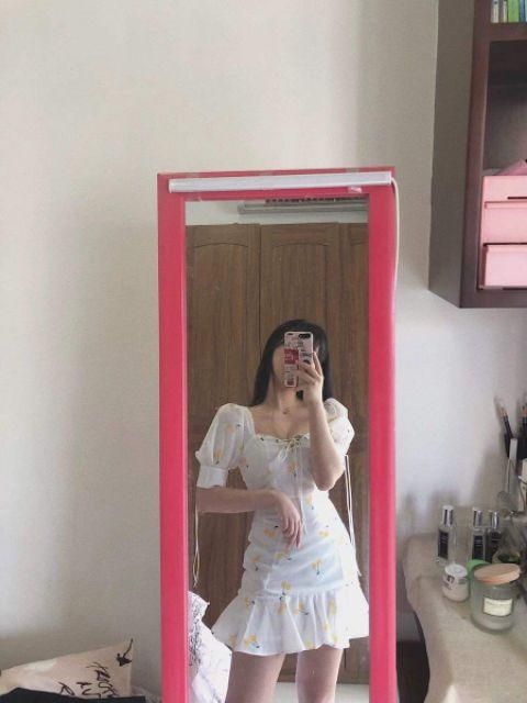 Đầm Nữ Trắng Họa Tiết Cherry Vàng