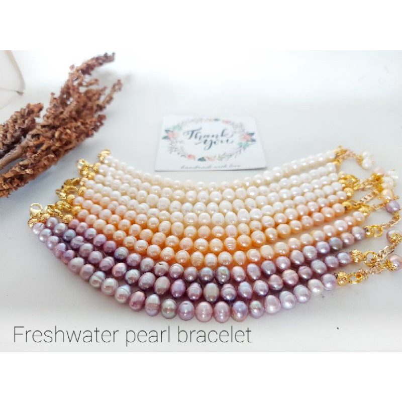 Kích thước vòng tay tiêu chuẩn 17-18cm, có thể yêu cầu kích thước khác tối đa. 20cmNgọc trai thật không phải nhựa cóNote: Các sản phẩm có chất liệu vàng, kim cương, đá quý trong shop đều là xi mạ/ nhân tạo.