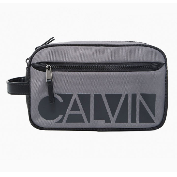 Túi Calvin Klein Essential Nylon Dopp Kit