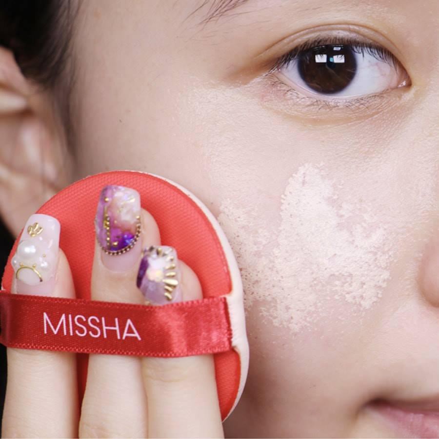 Phấn Nước Missha Velvet Finish Cushion - Màu Đỏ | BigBuy360 - bigbuy360.vn