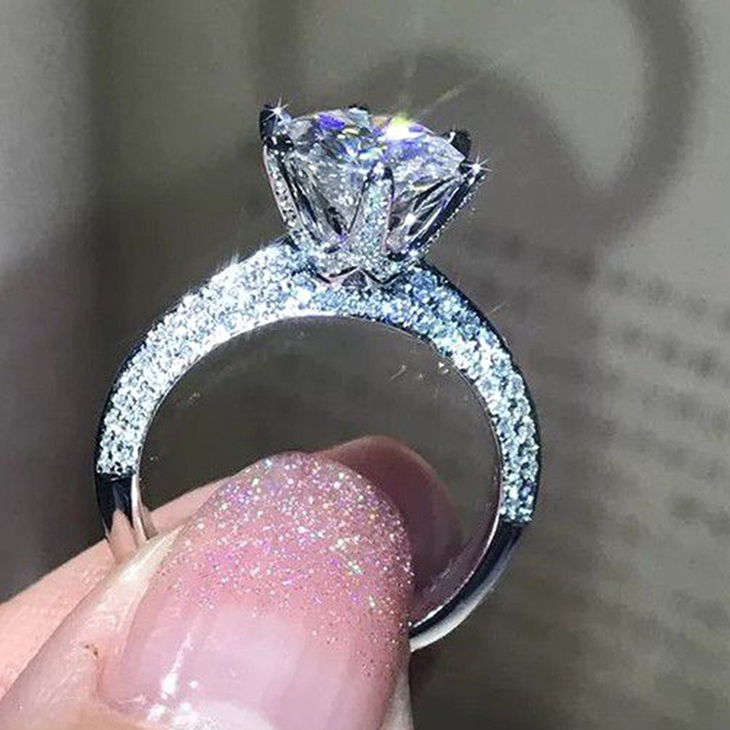 Nhẫn Đính Hôn 6 Móng Vuốt Thiết Kế Sang Trọng Cho Nữ