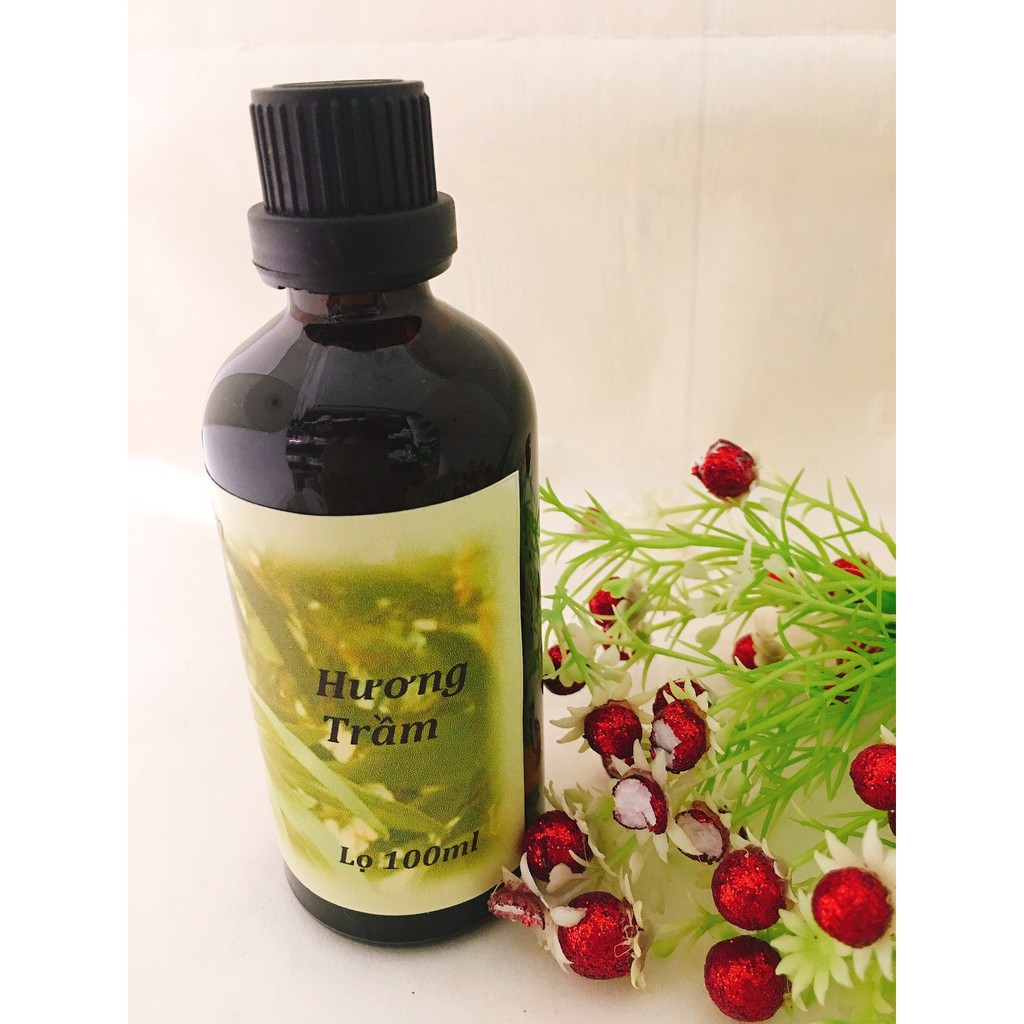 Tinh dầu xông hương Trầm Lọ 100ml