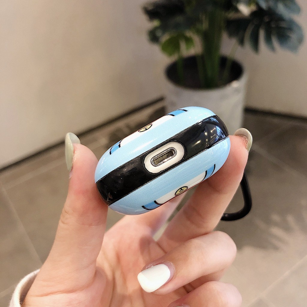 Vỏ bảo vệ hộp sạc tai nghe Airpods 1 2 3 Pro họa tiết doraemon dễ thương