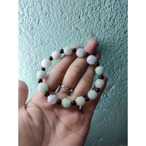 Vòng tay cẩm hoa sen