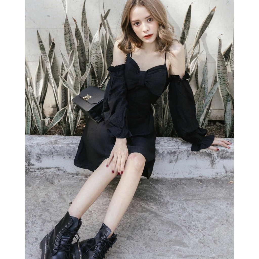 Đầm dạo phố rớt vai nơ ngực cute hết nấc - Danar Dress