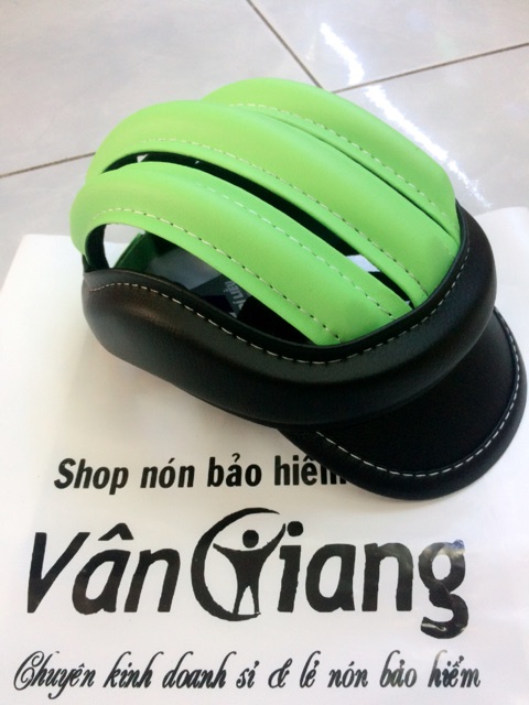 Nón bảo hiểm thể thao