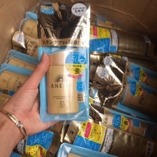 Kem chống nắng Anessa Perfect UV Sunscreen Mild Milk 60ml