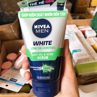 Sữa rửa mặt kiểm soát nhờn ngừa mụn Nivea Men 100g