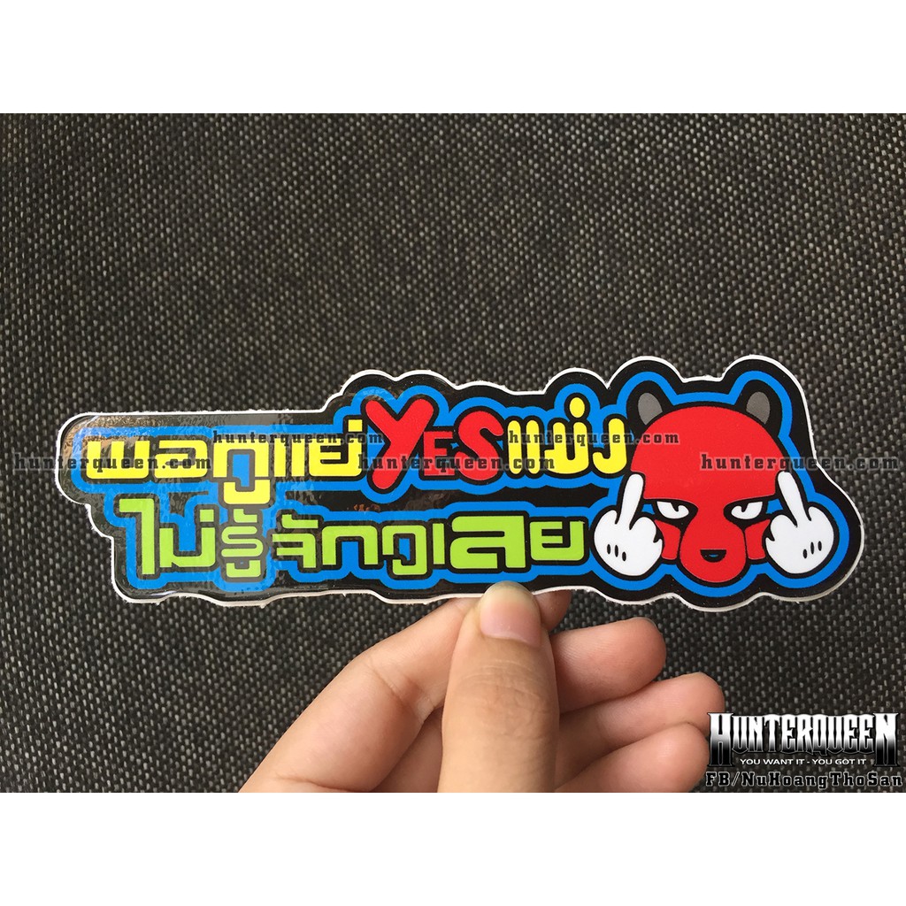 Logo chữ thái 7 màu. Sticker Thái, hình dán chống nước. Tem trang trí xe máy, vali, nón bảo hiểm, điện thoại, laptop…