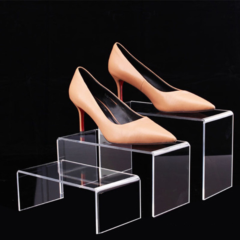 Giá Đỡ Trưng Bày Trang Sức / Mỹ Phẩm 3 Tầng Bằng Acrylic Trong Suốt