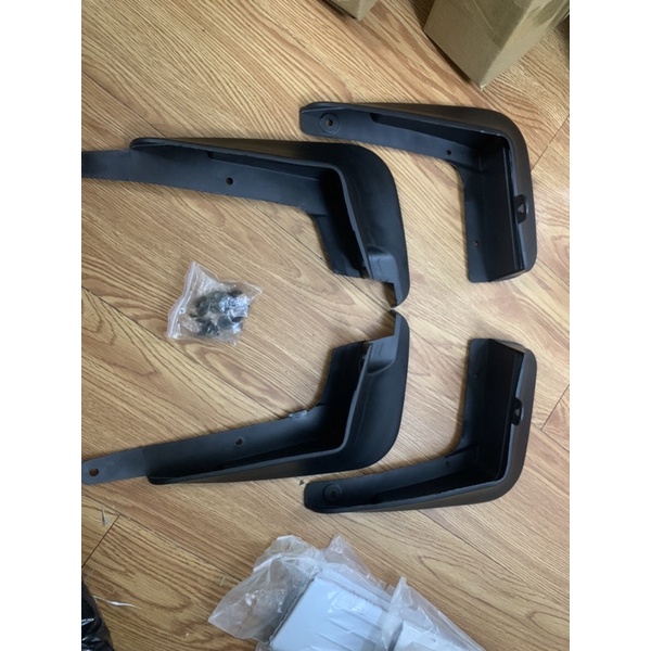 Chắn Bùn Nhựa Dẻo Xe Toyota Altis 2014 đến 2021 - 1 bộ 4 miếng