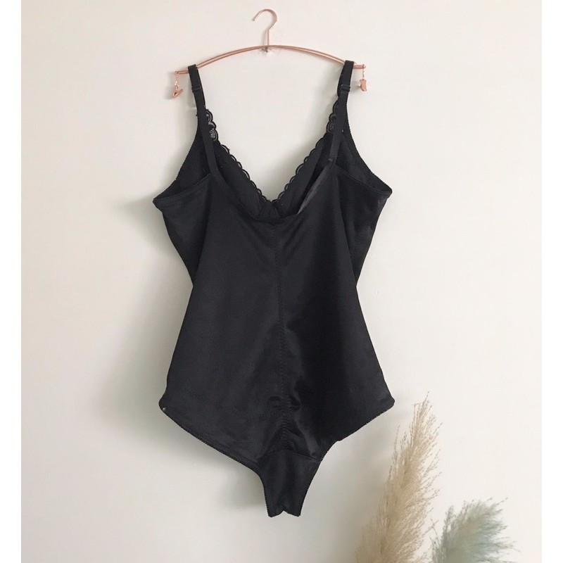 Áo bodysuit đen 2hand