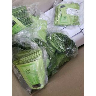 Sample sữa rửa mặt Innisfree Green Tea Cleansing Foam (gói 3ml)