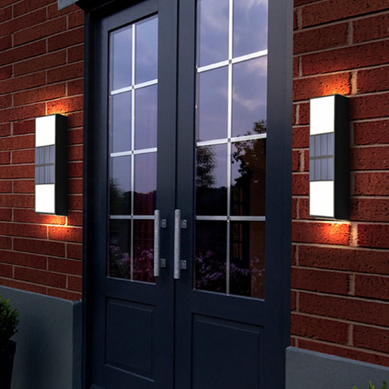 Đèn LED Năng Lượng Mặt Trời Trang Trí Cầu Thang Sân Vườn