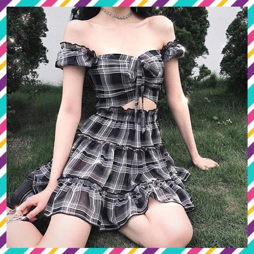 HOT Hot (Bil fom) . Set Áo croptop & Chân váy caro tone đen | Thiết kế điệu đà tiểu thư .. ak34 : ' 2021 L : . ^ ' ☘