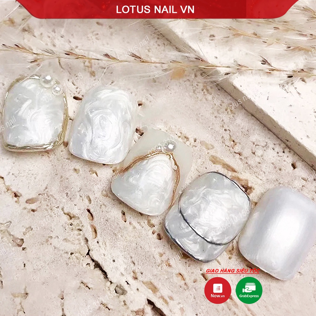 Sơn gel ngọc trai màu trắng Lotus mã A61-01