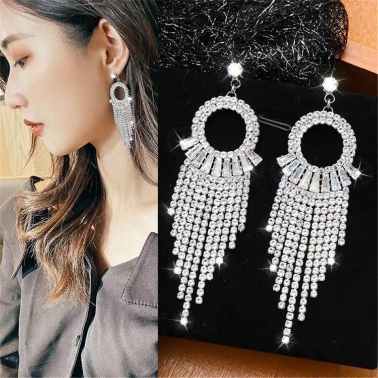 Bông Tai Dáng Dài Đính Đá Phối Tua Rua Thời Trang Cho Nữ