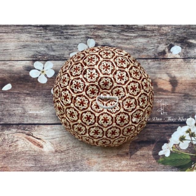 Lồng bàn đan hoạ tiết( size nhỏ 33cm) | BigBuy360 - bigbuy360.vn