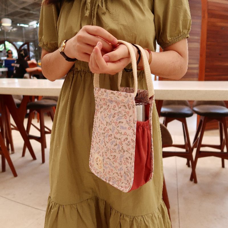 Túi vải đựng bình nước họa tiết hoa nhí hồng TaN cupholder