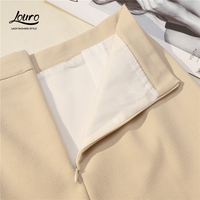Chân váy công sở đẹp Louro L700, dáng ngắn chữ A vẩy đuôi cá nhẹ | BigBuy360 - bigbuy360.vn