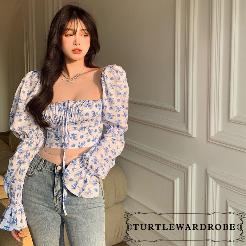 Áo Croptop Tay Dài Phối Ren Hoa Thiết Kế Cổ Hình Vuông Quyến Rũ