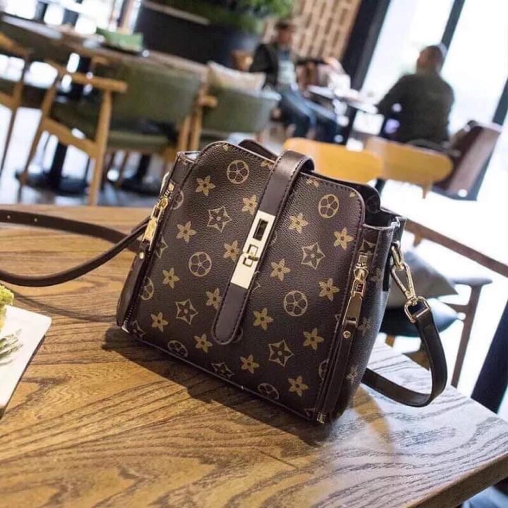 SHOP_HIỀN - TÚI ĐEO CHÉO HỌA TIẾT, DA MỀM