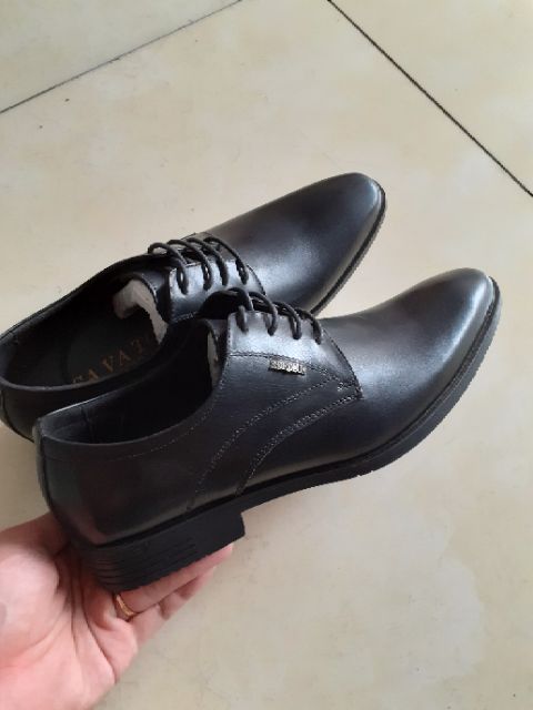 Giày da Savato, ảnh tự chụp chân thật