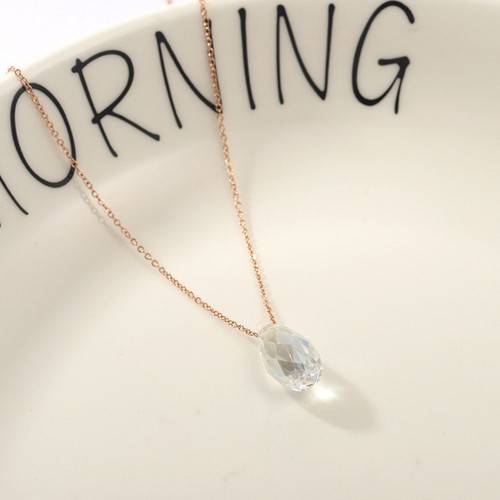 Dây Chuyền Giọt Nước Pha Lê Titan Ko Đen TT 3012