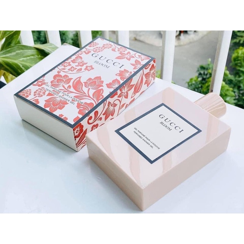 Sữa tắm hương nước hoa Gucci Bloom 380ml
