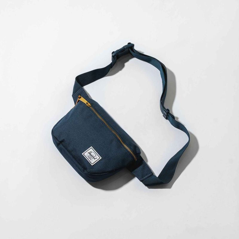 Túi Đeo Hông Herschel Sixteen Hip Pack Màu Xanh Navy